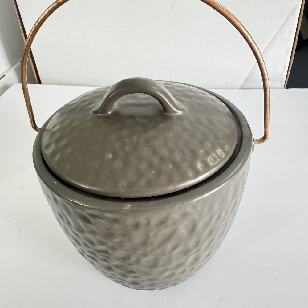 Vintage Cookie Kettle Ceramic Cookie Jar Brown Hammered Texture Metal Handle‎